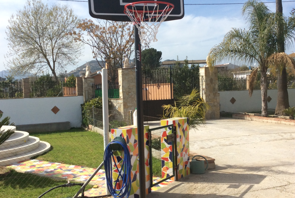 basket ball net villa paloma holiday rental villa alhaurin el grande